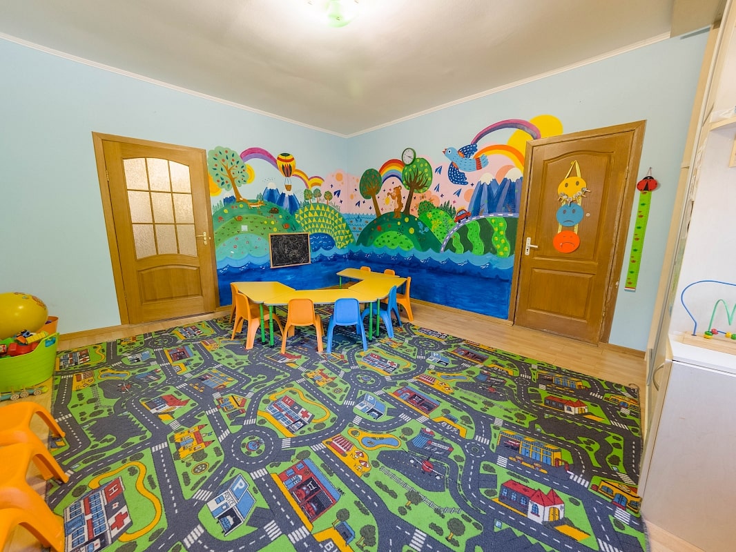 Приватний дитячий садок "Милий сад" - фото