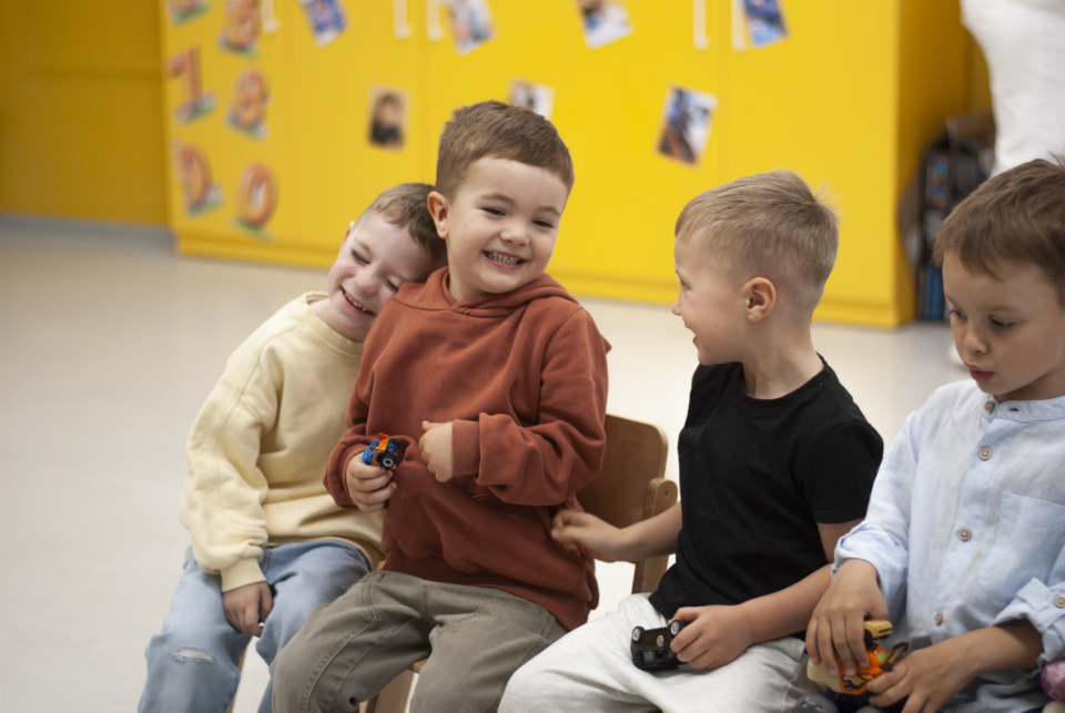 Приватний дитячий садок "MRIYDIY"