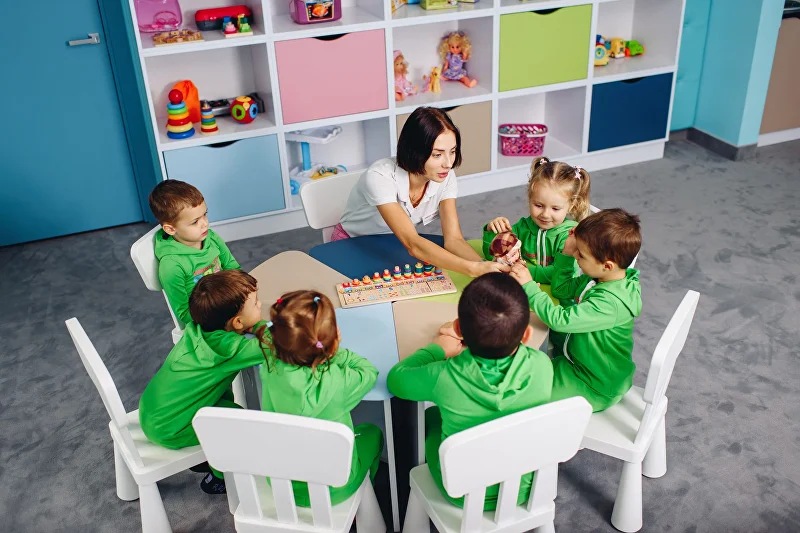 Приватний дитячий садок "Happy Time" (Манежний) - фото